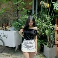 Má Lê ( giúp việc)