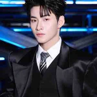 Huỳnh Hoàng Hùng-Cậu