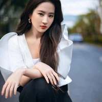 Trần Vũ Huyền