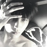 Nhật Khải《 khách quen chỗ cô 》