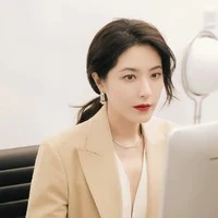 Phương Ly /mẹ nữ 9/