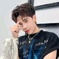 Quang Hùng