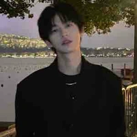 Đàm Hưng Uyển Phong 