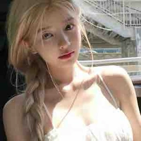 Hà Thư Hân