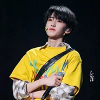Tả Kỳ Hàm ‐ Cậu