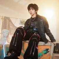Vương Lỗ Kiệt-K