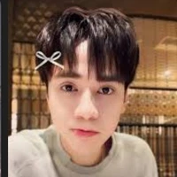 Quang Hùng (Phone)