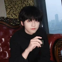 Dương Hàm Bác_B