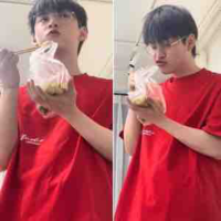 Cha nội tác giả nè^^