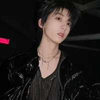 Dương Bác Văn_Hắn