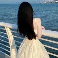 Hoàng Thị Hồng Linh(mẹ Duy)