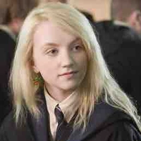 Luna  lovegood 