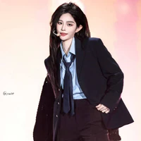 Vương Dịch _Cô