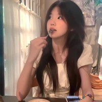 Chu Khả Nhi [Y/N - Cô]