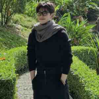 Hùng Huỳnh