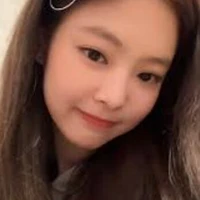 Kim Jennie (em)