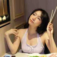 Ánh Sáng của trái Cam - tác giả 