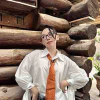 Nguyễn Khoa Tóc Tiên 