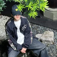 Tả Kỳ Hàm_y