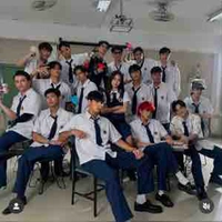 tập thể lớp E
