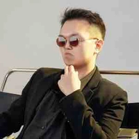 Vũ Minh Hiếu/Quần xì da báo