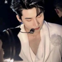 Huỳnh Hoàng Hùng (Hùng Huỳnh)