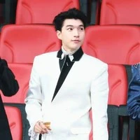 Trần Minh Hiếu (HIEUTHUHAI)