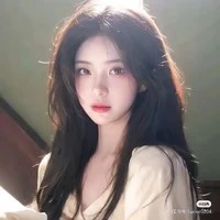 Chị nhân viên