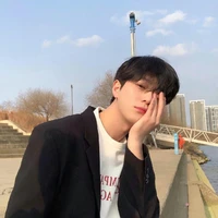 Ôn Bảo Phong (A trai nu9/bff na9)