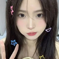 em gái nữ 9 (Ninh Mỹ Ngọc)