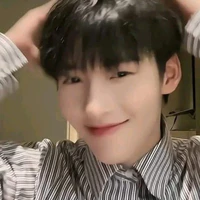Hùng Huỳnh