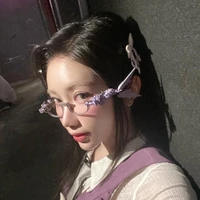 Khương Hoàn Mỹ - Orange