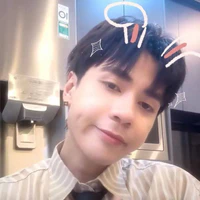 EX Lệ Hồng