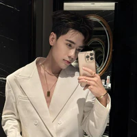 Quang Hùng ( Phone)