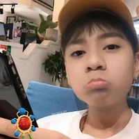 tg xộn lào