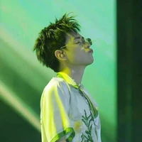 QUANG HÙNG MASTERD