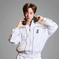 Việt Hoàng/Mao Đại Nhân