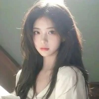 Hoàng Ngọc Nhi (cô)