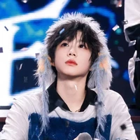 Trần Dịch Hằng _em_