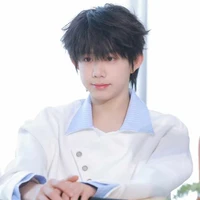 Trần Dịch Hằng_Em