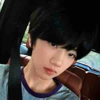 Trương Hàm Thụy 