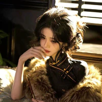 mẹ anh