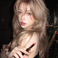 Phạm Hương Vy