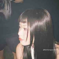 Nguyễn Lê Ngọc Ánh Sáng(Ánh Sáng Aza)