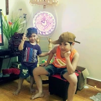 vân khanh nhỏ t/g vô trii