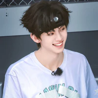Tả Hàng_cậu