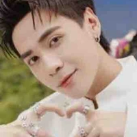 Quang Hùng 