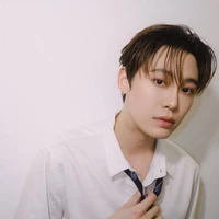 Boun Noppanut (Hắn )