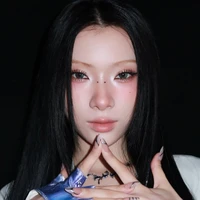 Vũ  Thị Ngân Mỹ - Mỹ Mỹ