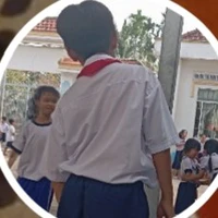 Hoàng Qui